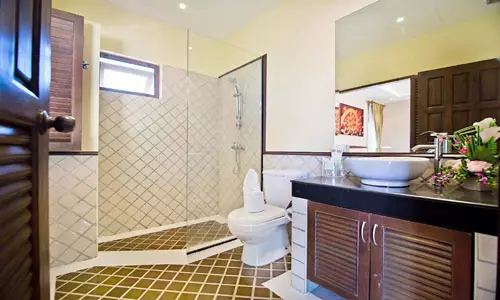 هتل تروپیکانا پول ویلا پاتایا